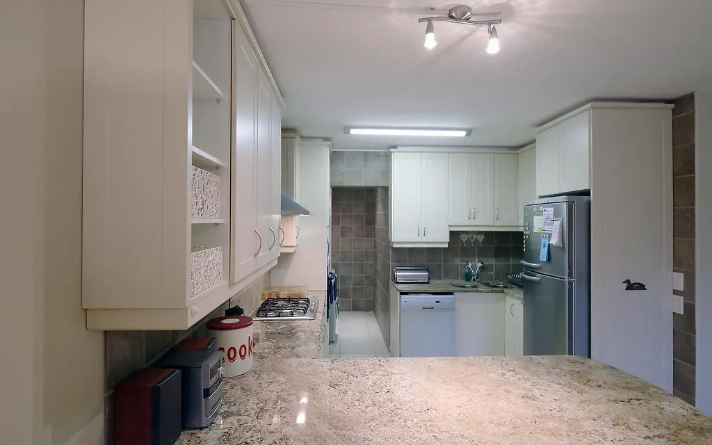 Milkwood House Apartment Grabouw 0*,  South Africa